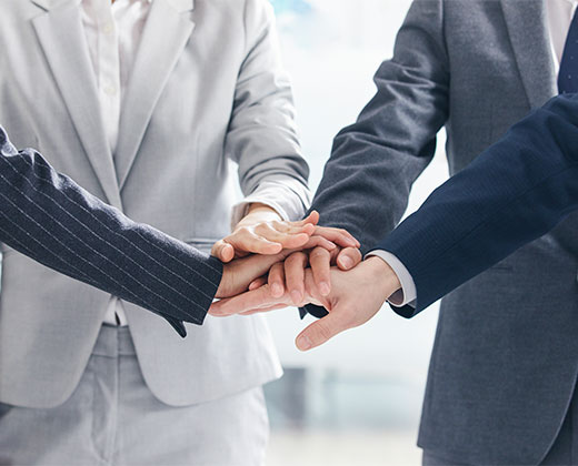 How to wholesale cheap clothes