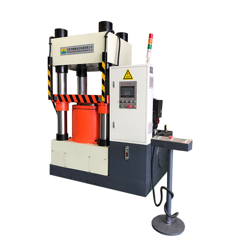 Five column hydraulic press with a lower cylinder of 500 tons